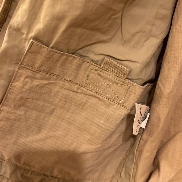 Eddie Bauer Vest😊 - Picture 9 of 12